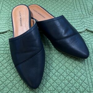 Lucky Brand Baamira Black Leather Mules / Slides / Shoes 7.5